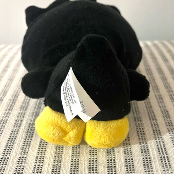 ๐ RARE ๐ - limited edition Hello Kitty plushie dressed in Badtz-Maru costume - Picture 10 of 10